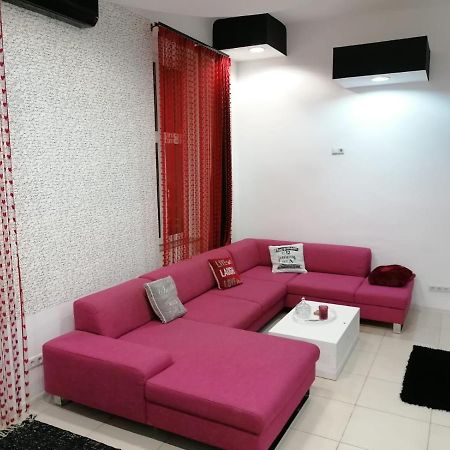 Apartament Josefin Apartment Timisoara Bagian luar foto